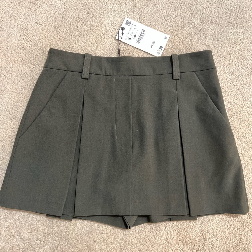 Pleated Mini Skort in charcoal grey